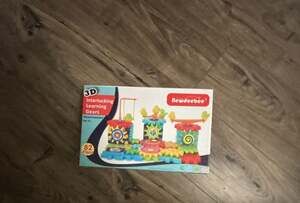 Newdeebee 3D Interlocking Learning Gears 82 Piece Educational Toy Set